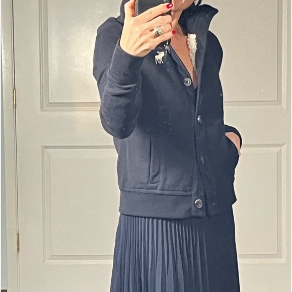 Abercrombie & Fitch navy shearling interior jacket size S - Picture 4 of 11